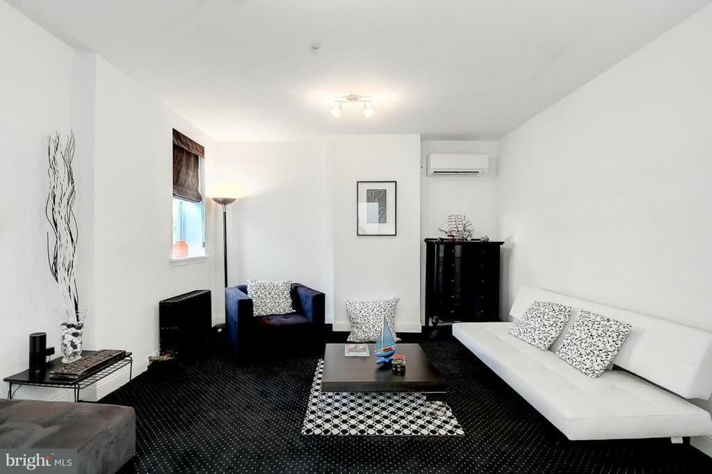 Bed and Breakfast Blancnoir Baltimore Exterior foto